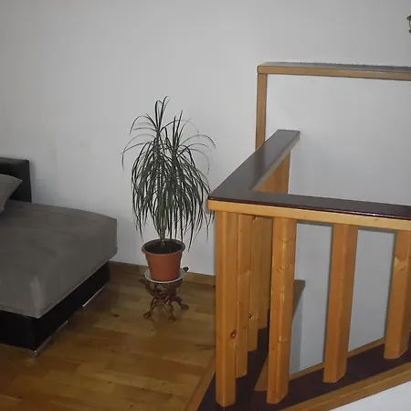 Apartament Mare