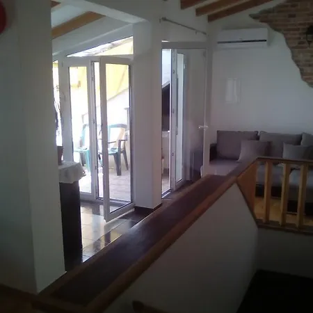 Mare Apartment